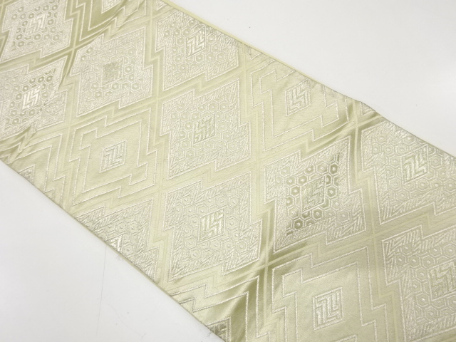 アンティーク　松皮菱に古典柄織り出し袋帯（材料）